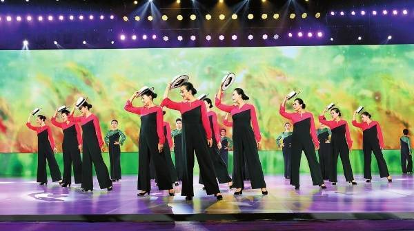 云南省第十届老年人健身运动会在玉溪开幕