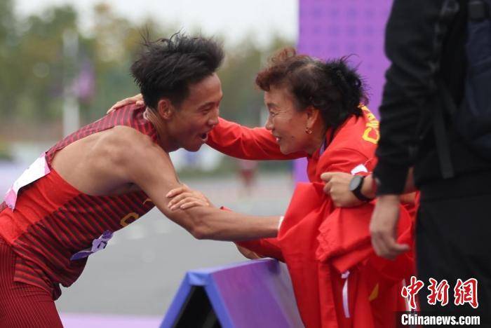 （杭州亚运会）中国马拉松创造历史 首获亚运会男子马拉松金牌,马拉松