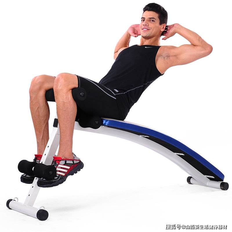 几种常见的腹肌凳训练方法,腹肌训练