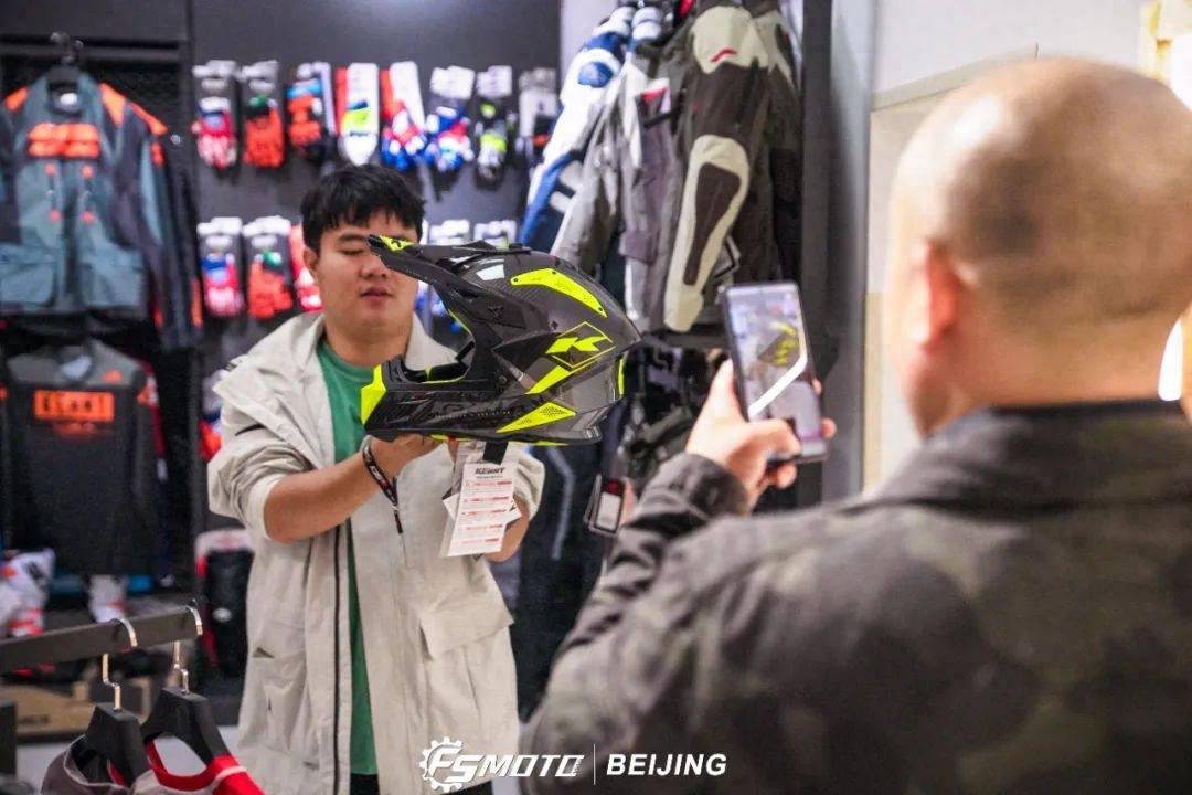 FSMOTO骑行装备北京店开业！ 
