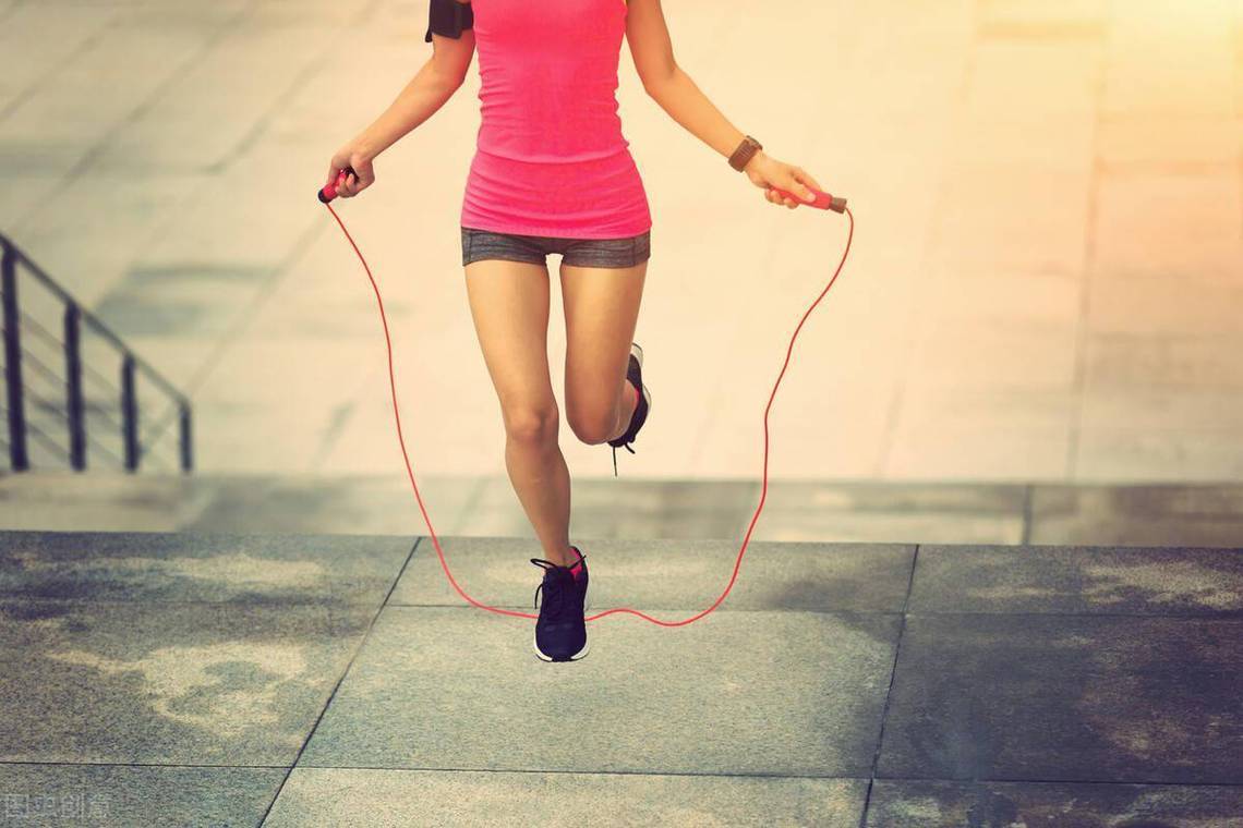 跳绳如何改变你 的身体？  每天跳绳好吗？  