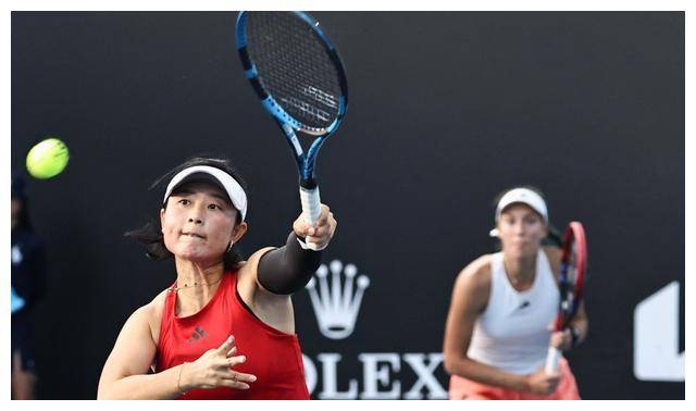 36岁女网球金花连胜5场击败大满贯冠军，强势归来！