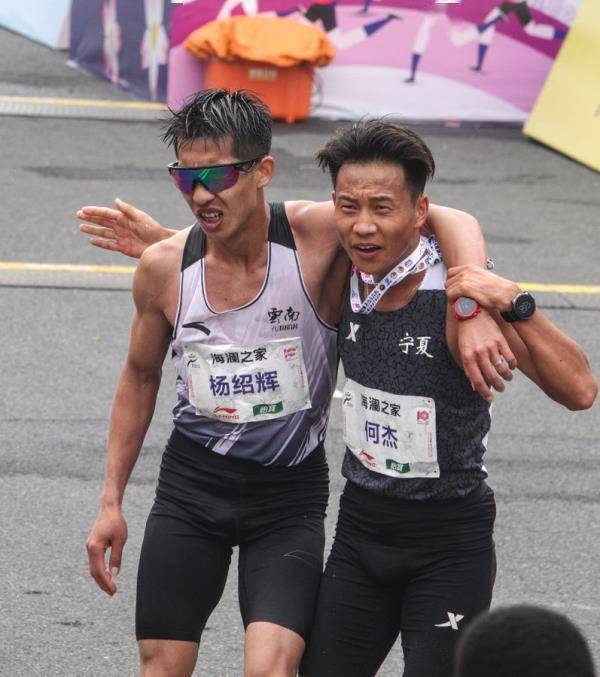 全国纪录进入“206”时代 单场超3000人“破3”——中国马拉松全面提速的背后