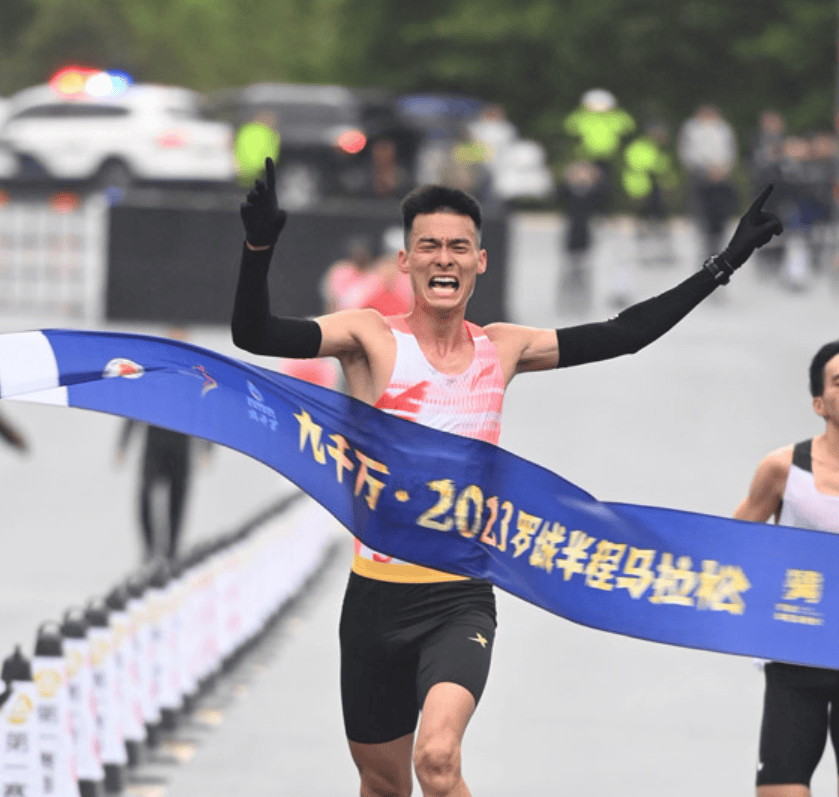 中国兴奋剂丑闻：5名顶级马拉松选手统一放弃B瓶检测