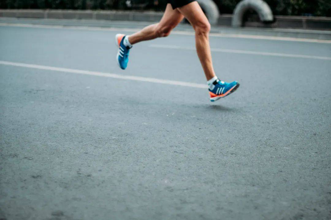 经常跑步，会如何改变你的身体？