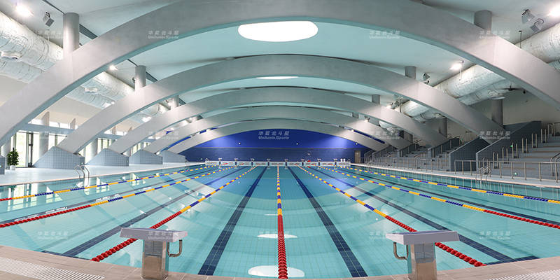 游泳馆照明灯具的选择与安装，打造舒适与安全的游泳环境